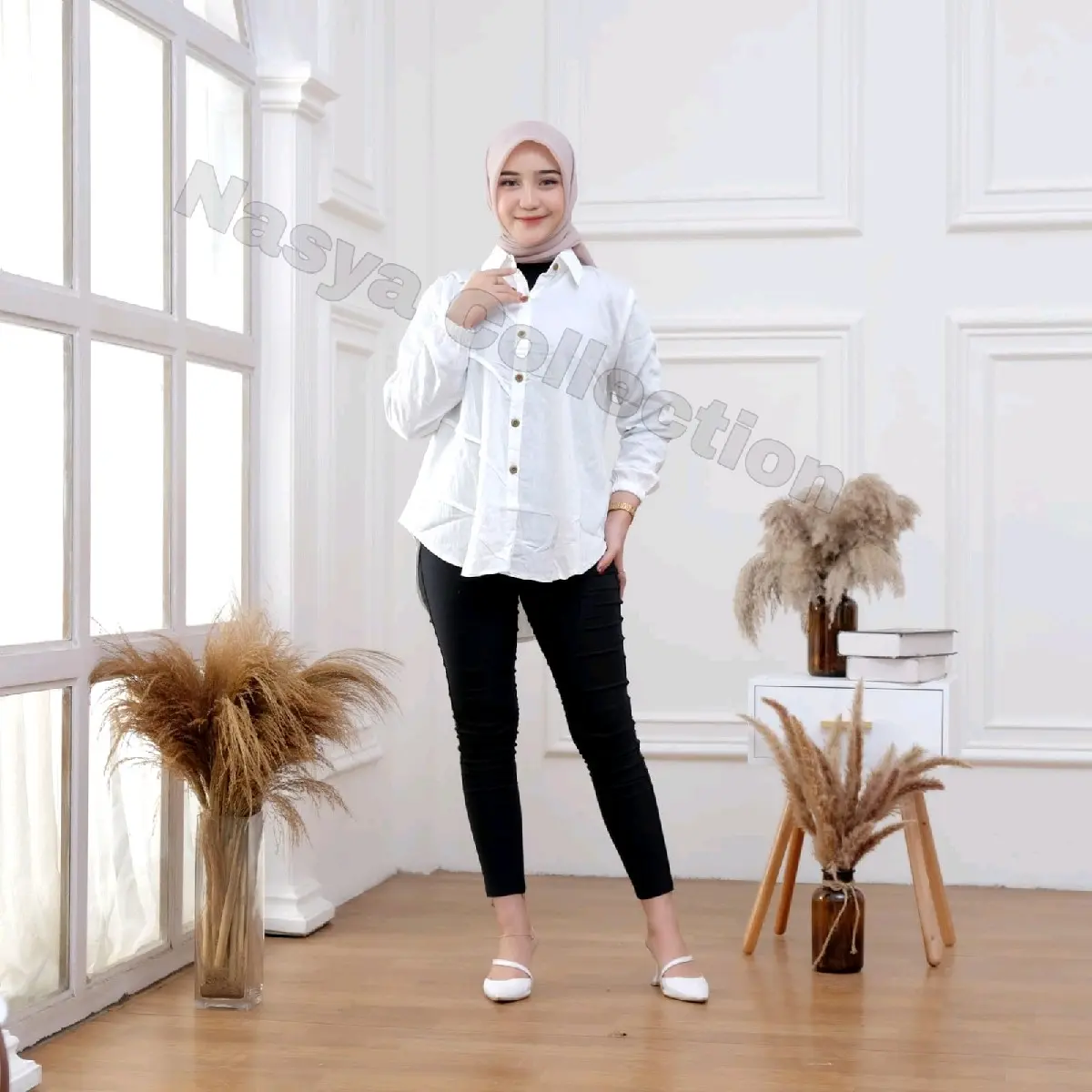 Kemeja Wanita Full kancing