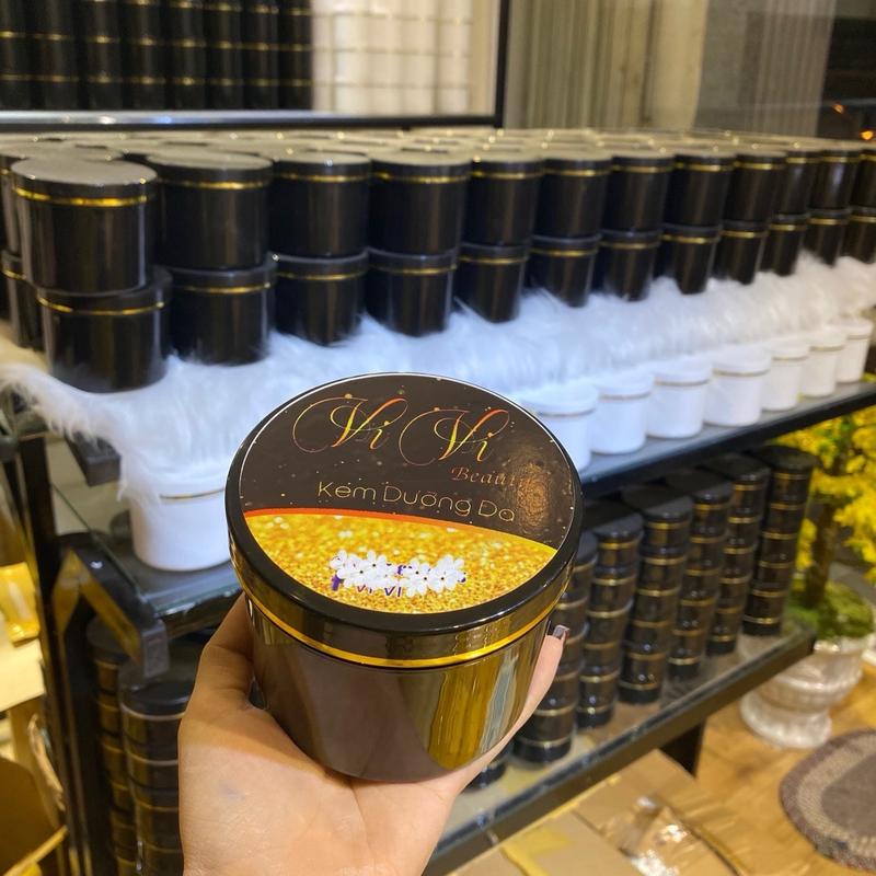 Kem body trắng da cấp tốc 550g