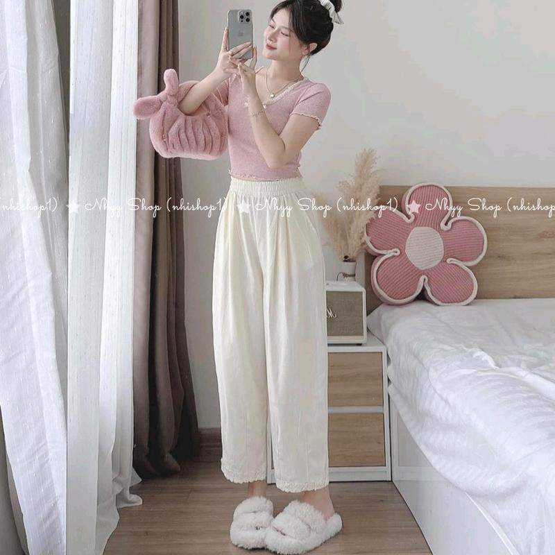Bigsize 60-90kg Set bộ áo thun gân tăm form ngắn đính nơ phối ren+ quần đũi suông ống rộng phối ren cho nữ, Bộ đồ áo ôm thun tăm gân cổ tròn + quần dài ống rộng phối ren lưng thun- Nhyy Shop 1