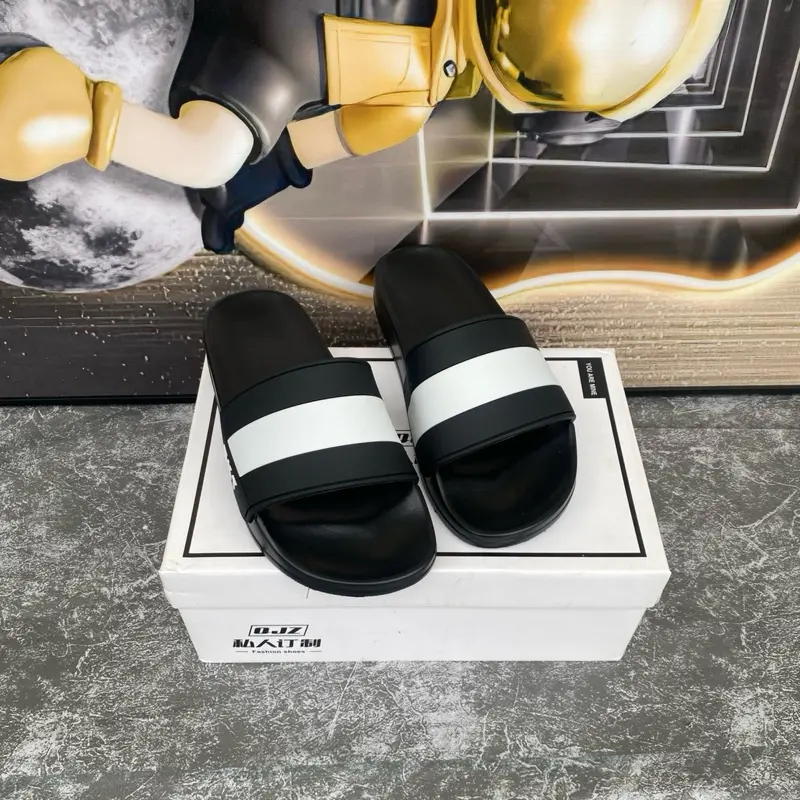 Dép Nam/nữ Kẻ 2 Màu Quai Ngang Cao Su Non eva mềm êm AE đi cháy phố DéP Slipper Đế Bằng 5