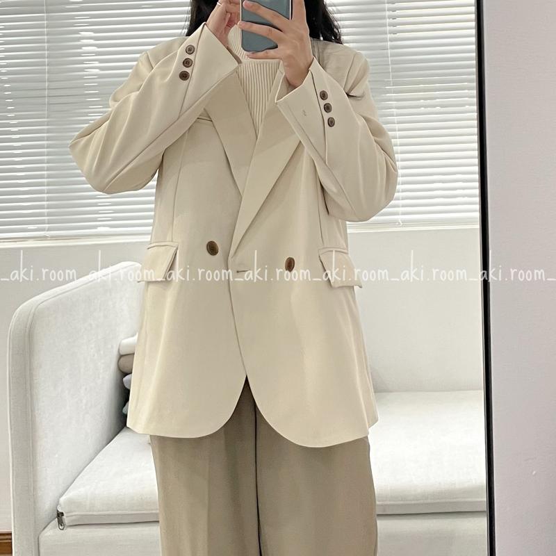 Áo blazer hai lớp túi nắp ba cúc chéo tay có đệm vai mỏng 266 7