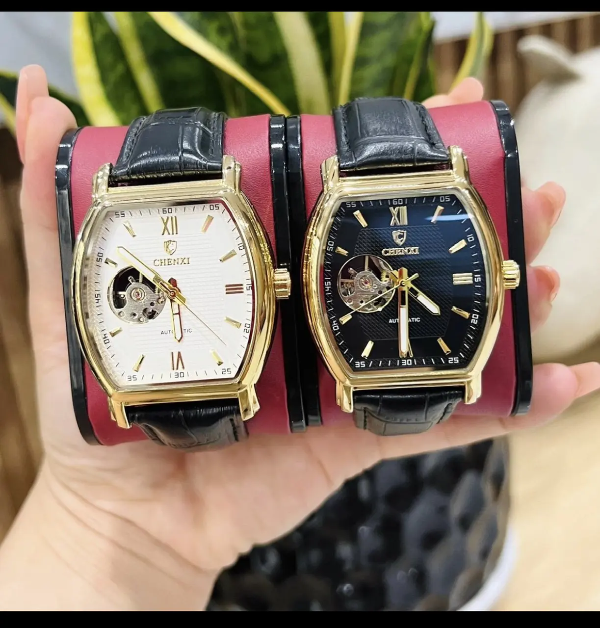 Đồng Hồ thời trang nam CX8815 Mặt ovanl thanh lịch. Đồng hồ Thời trang nam Đẹp, sang trọng phù hợp với nhiều lứa tuổi