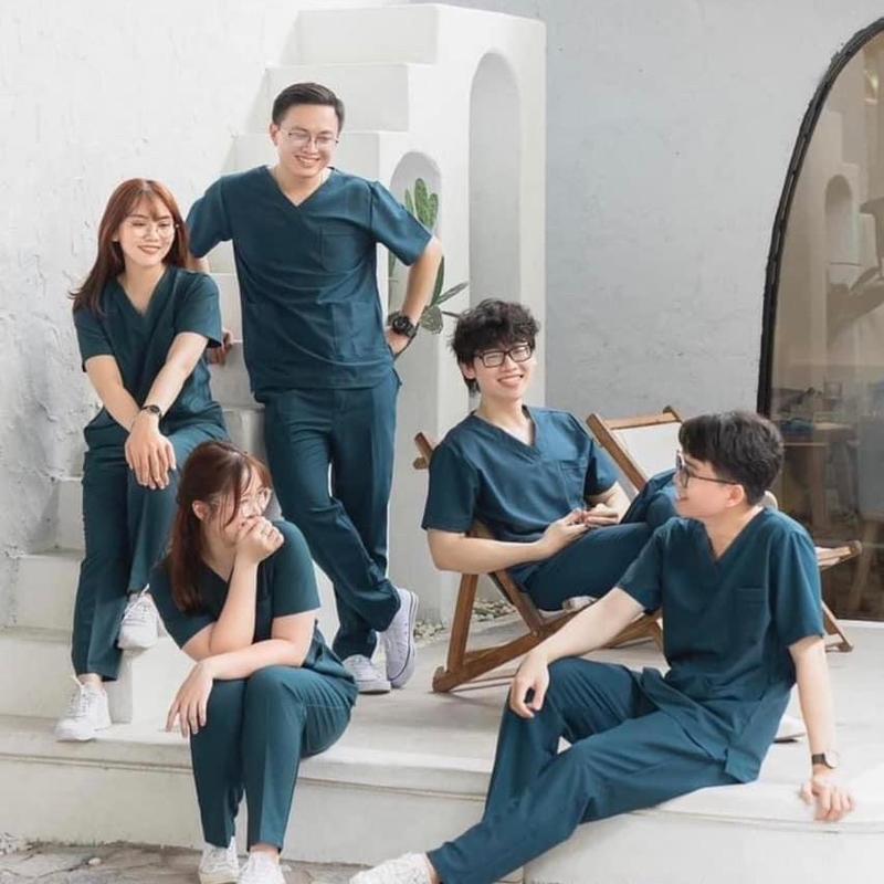  Bộ Scrubs Xanh Cổ Vịt Lon - Bác Sĩ Y Tá Dược Sĩ,Spa Áo Menswear Quần scrub  scotim 