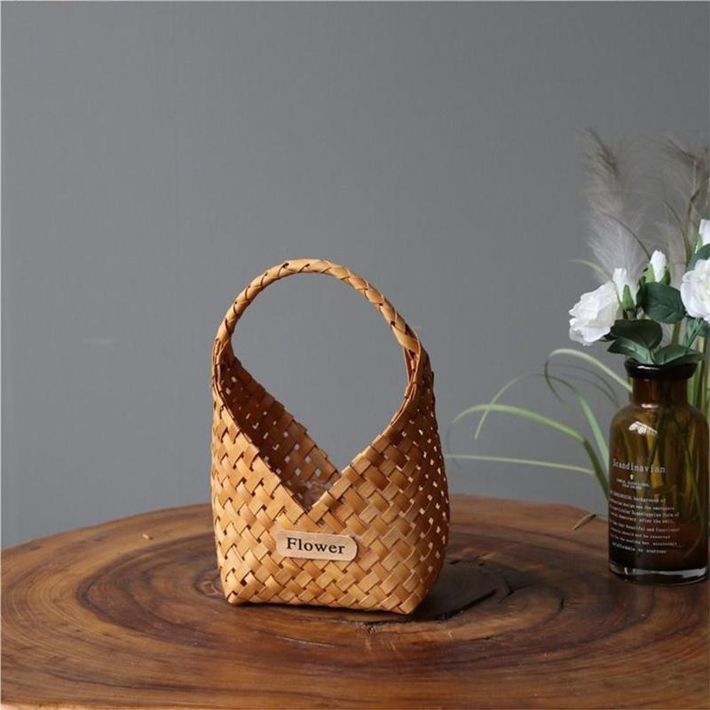 Product Introduction of LINHU Storage Supplies Wooden Flower Basket Handmade Weaving Storage Basket Hand-held Wall Mounted Gift Packaging Box Pastry 11