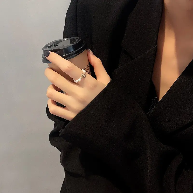 Cincin titanium wanita hijab korea style kekinian anti karat panjang warna silver Perempuan Gaya Elegan Untuk Aksesoris Wanita 1ac