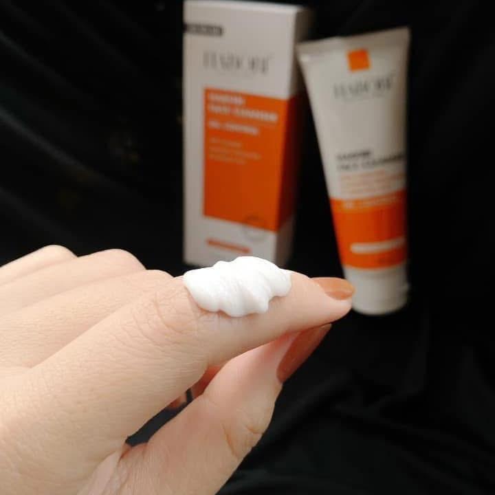 Sữa Rửa Mặt HABOBI Làm Sạch Da Mặt Lấy Đi Bụi Bẩn Dưỡng Trắng Da 100ml 1