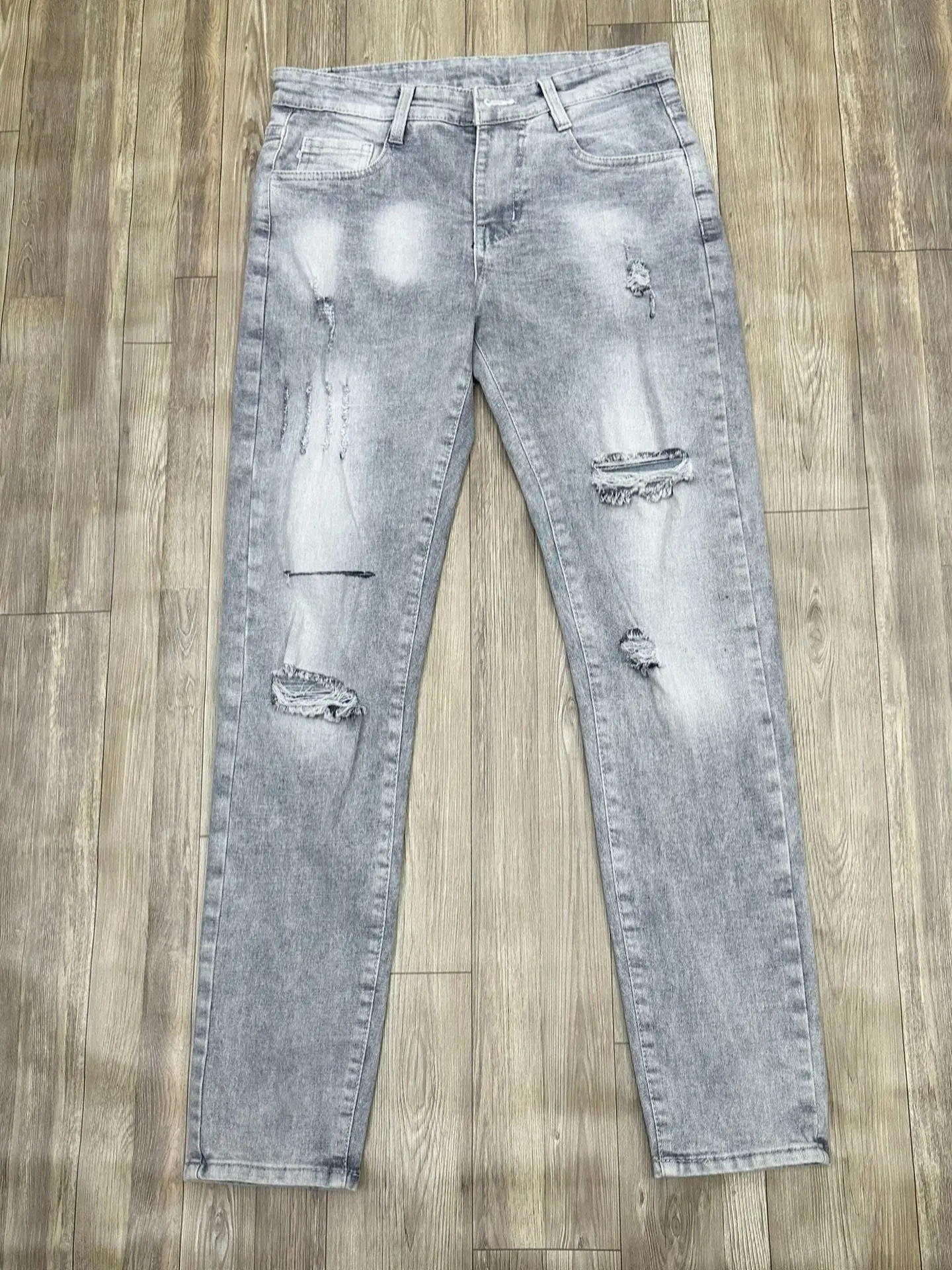 Quần Jean Dài Nam Chất Vải Co Dãn Mềm Thoải Mái Màu Xám Nhạt Rách Kiểu Menswear Pants