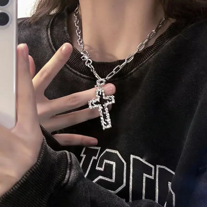 Vòng Cổ Mặt Dây Chuyền, Dành Cho Nữ, Phong Cách Hip Hop, Phụ Kiện Ngầu Ins Women Chain Trang Sức Jewelry Titan