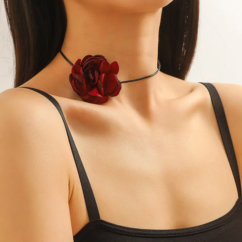 Vòng Cổ Cổ Áo Nữ Thiết Kế Hoa Thanh Lịch Và Thời Trang 1