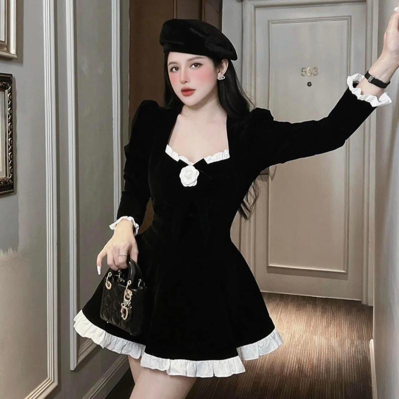 [ Kèm tag hoa nơ ] Váy nhung cổ vuông phối bèo chân vày xòe kèm quần bảo hộ rời Nữ Women Dress vaytet Đen vay kieu black tie