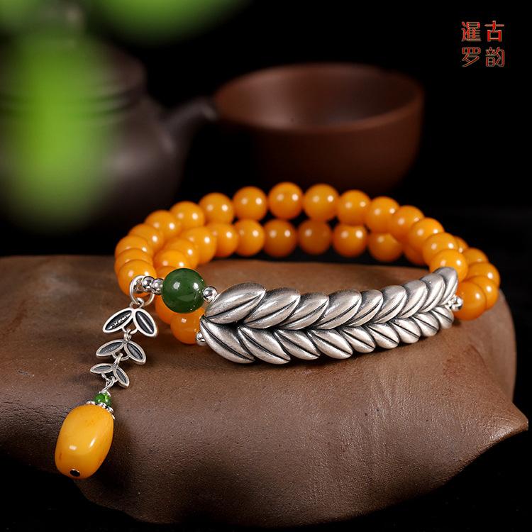 Product Introduction of S925 Sterling Silver Bracelet Natural Resin Amber Jade Bracelet Fashionable Women's Bracelet 18