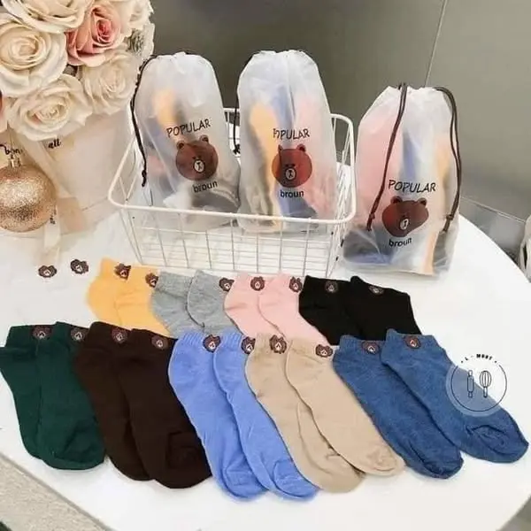 COMBO 20 đôi tất vớ nữ cổ ngắn hình gấu kute , tặng mè túi rút ,chất mềm mại , thoáng mát 4