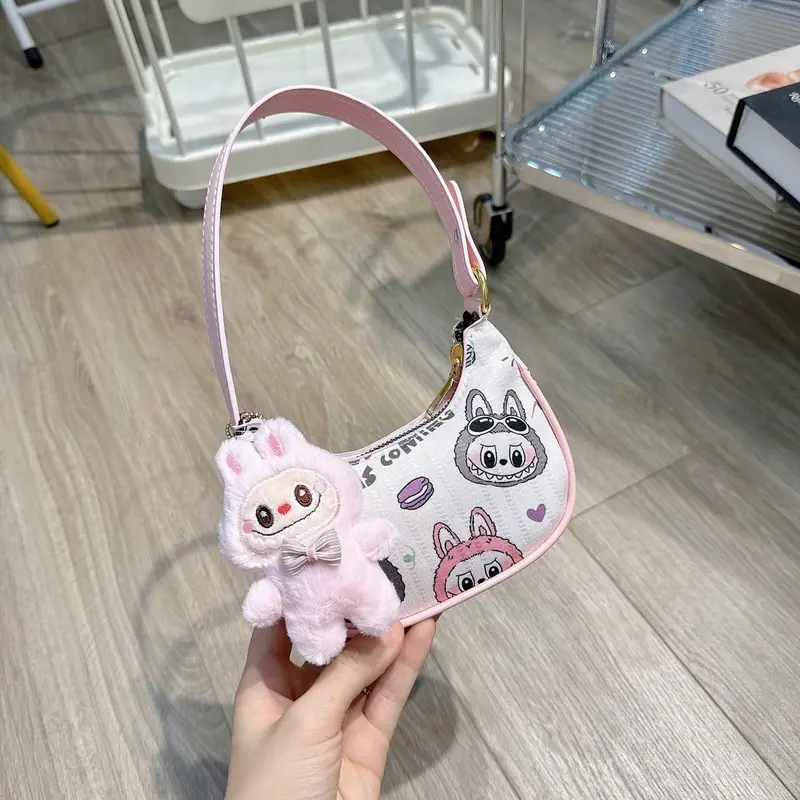 Kẹp nách  mini xinh xỉu kèm phụ kiện treo la pu pu { GẤU HỞ LƯNG} - Tuixachhaoli- TH08 Bag 2