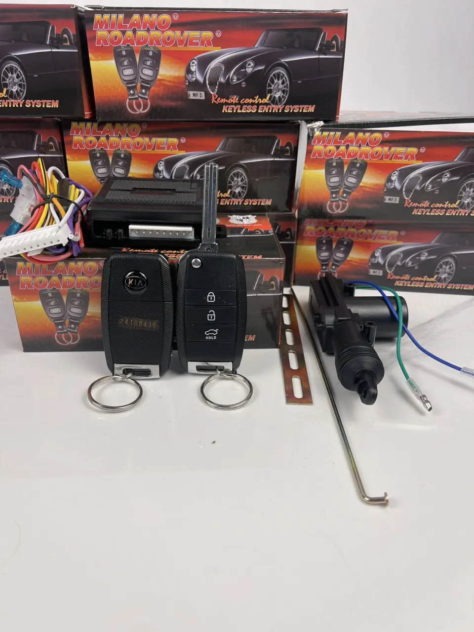 Bộ khiển mở cửa ô tô, lock cửa xe MILANO cho xe KIA