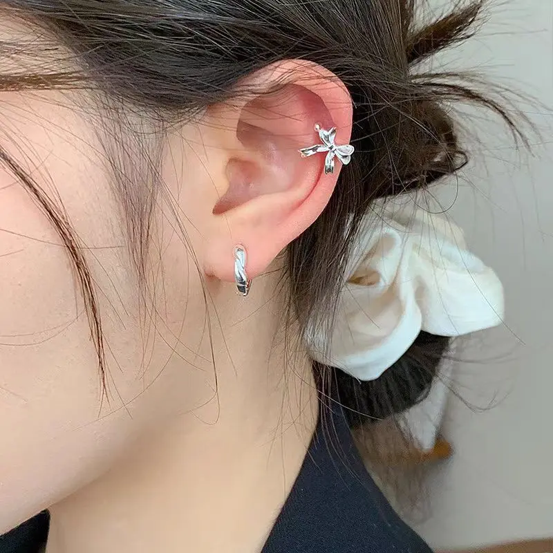 [2482 People Praise] S925 Sterling Silver Bow Ear Clip Sweet Cool Fashionable Gentle Ear Clip Design Sense Affordable Luxury Fashion Earless Earrings