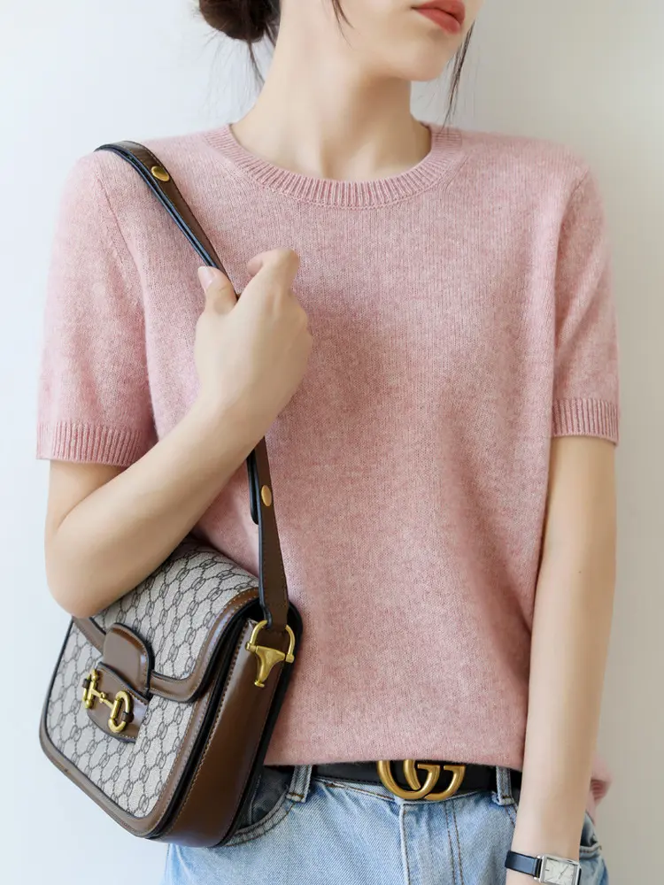 Áo len nữ cổ tròn ngắn tay hiện đại trẻ trung len dệt kim mềm mịn co giãn dán mã VAA0316 Top Tre
