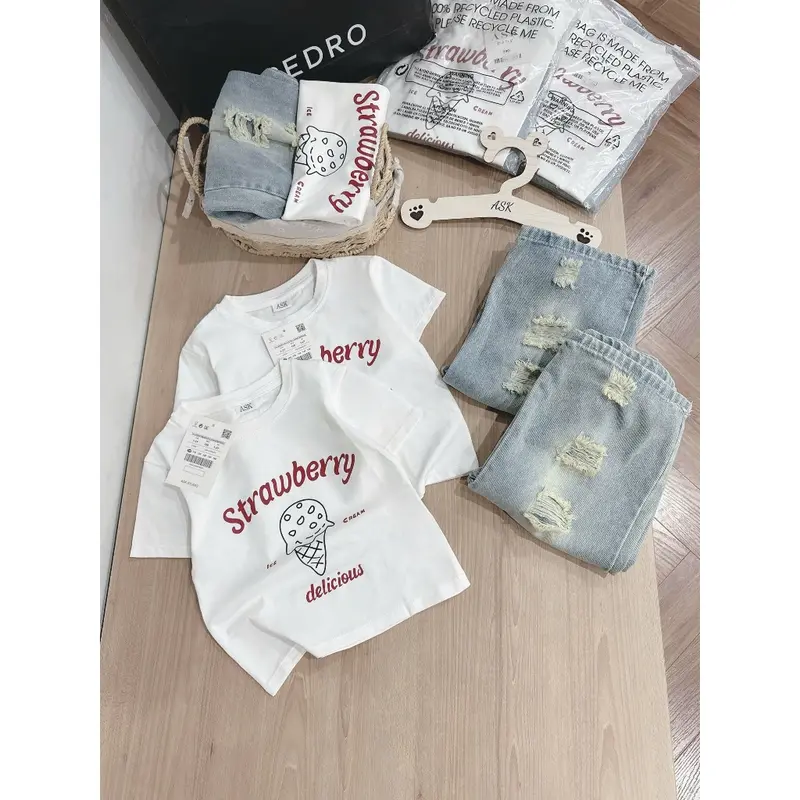 SET ÁO THUN TAY NGẮN QUẦN JEAN DÀI BÉ GÁI 10-20KG 8