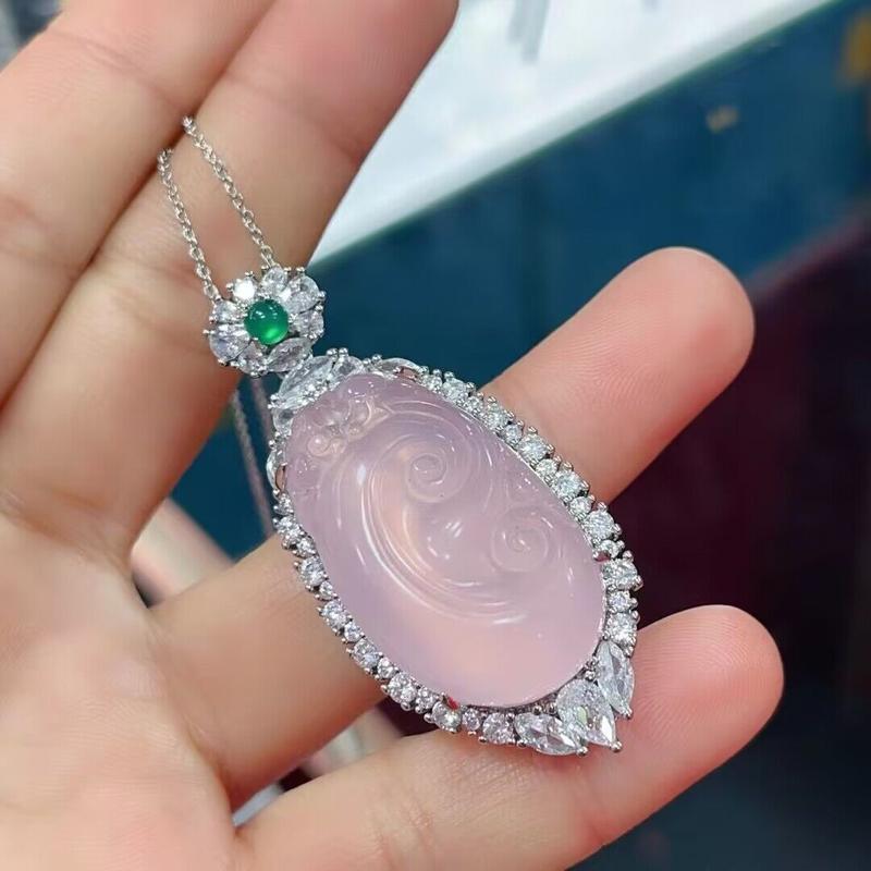 Product Introduction of Silver-plated inlaid agate white chalcedony ruyi pendant green agate female jade necklace pendant 5