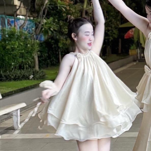 ( Tặng dây hoa) ÁO YẾM CỔ NGỌC CHẤT VOAN TƠ 3 lớp( kèm quần đùi) Nữ Women Top