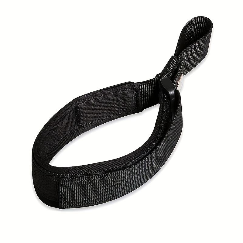 L&G  Pet Anti-Fall Wrist Strap: Automatic Retractable Dog Leash with Non-Slip and Adjustable Design - Ideal for Hassle-Free Pet Outings 2