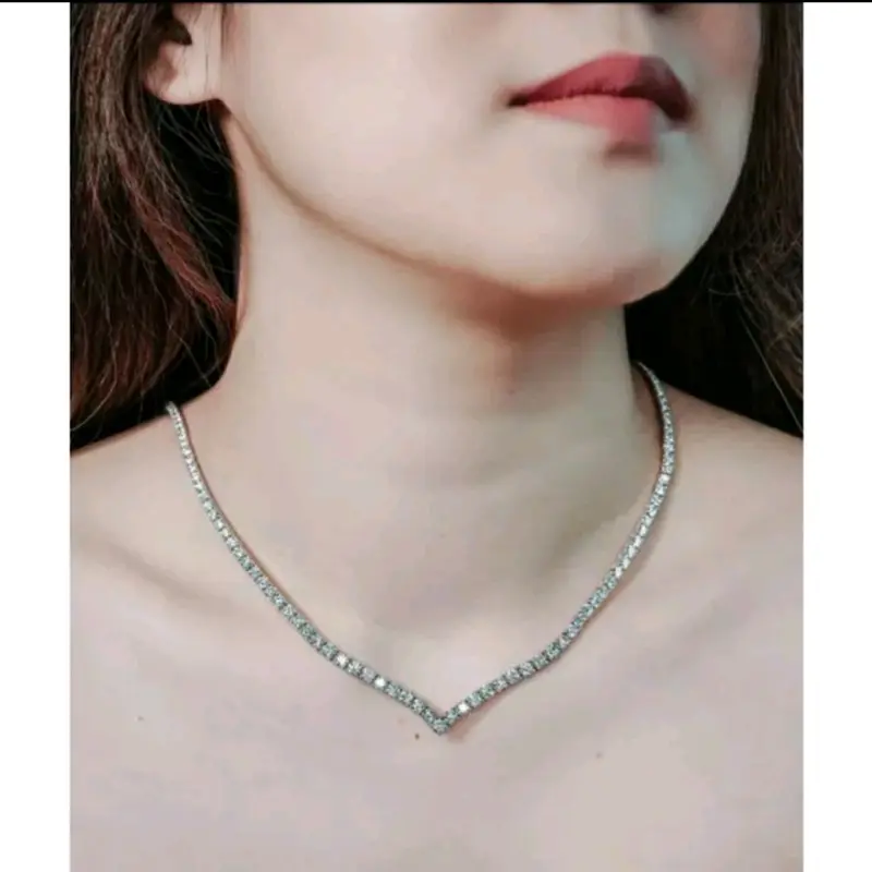 Clue Xuping - Aksesoris Kalung Wanita Setengah Permata Stainless  N05092224 Perhiasan Silver Titanium 1