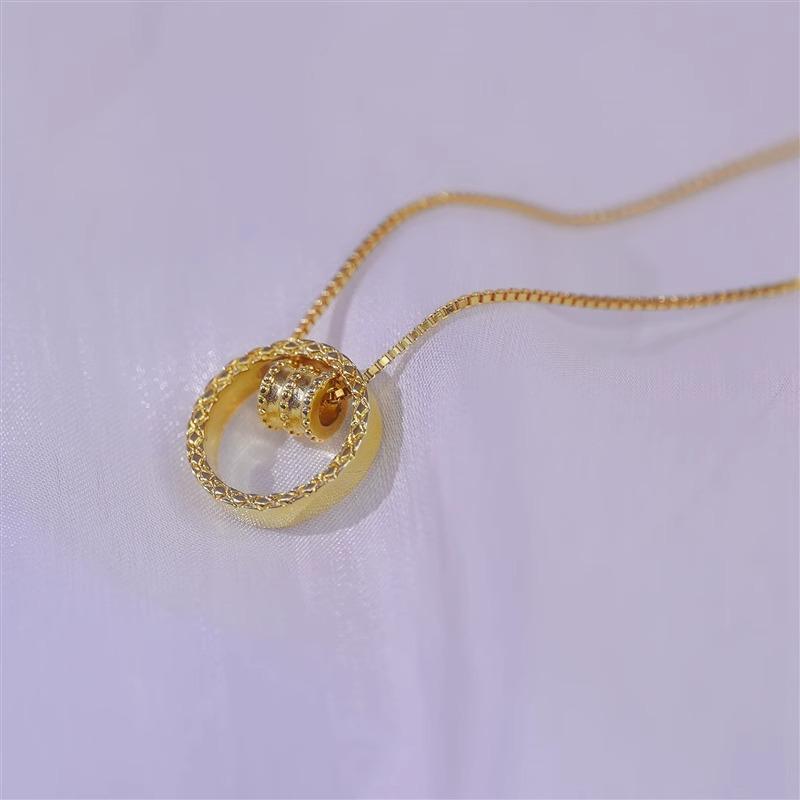 Product Introduction of Simple round Ring Small Waist Necklace for Women Light Luxury Minority Design Sense Good Luck Comes Clavicle Chain Neck Chain Accessories 2