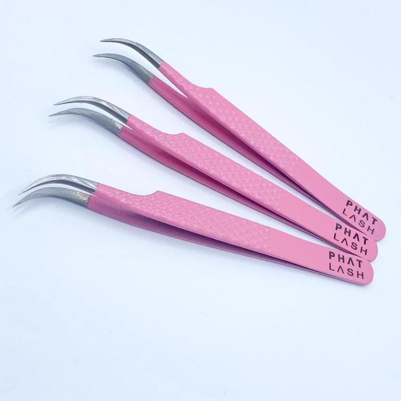Pink eyelash tweezers 2
