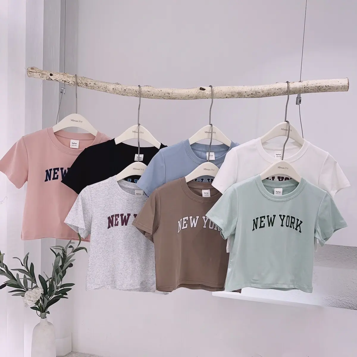 Áo croptop chữ Cotton