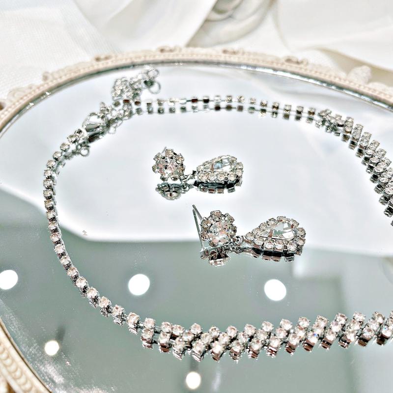 Product Introduction of NHANHO Bộ Phụ Kiện Vòng Cổ Hoa Tai Cô Dâu FENCYY Women 0