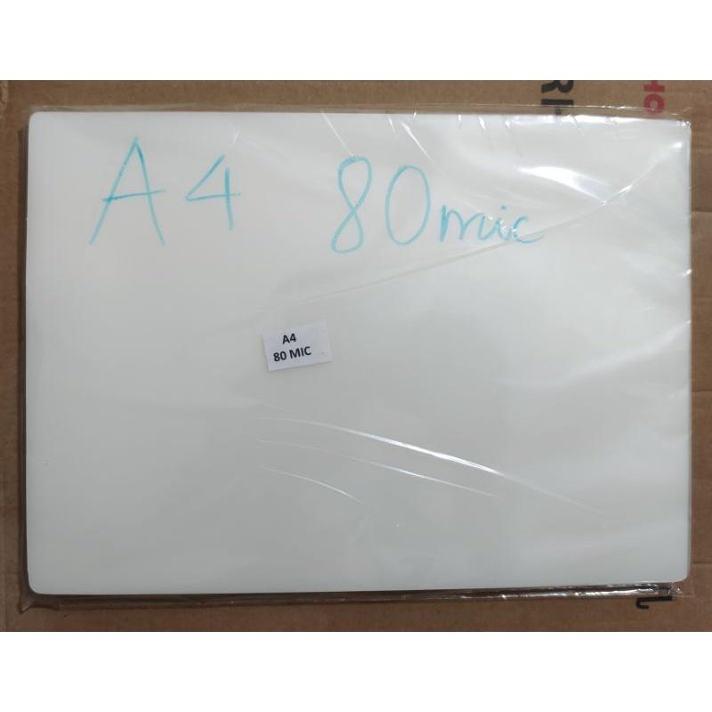 1 xấp Giấy màng ép plastic A4 dày 80mic , gồm 100 tờ , kích thước 220x310mm