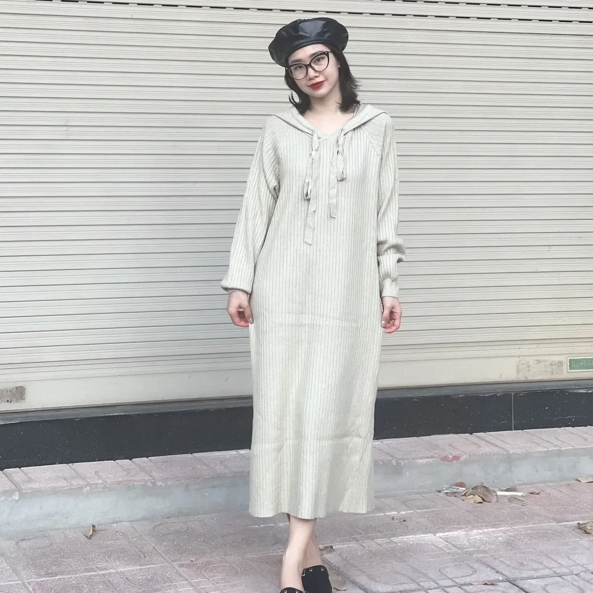 Váy xuông len dày dài tay mũ gân