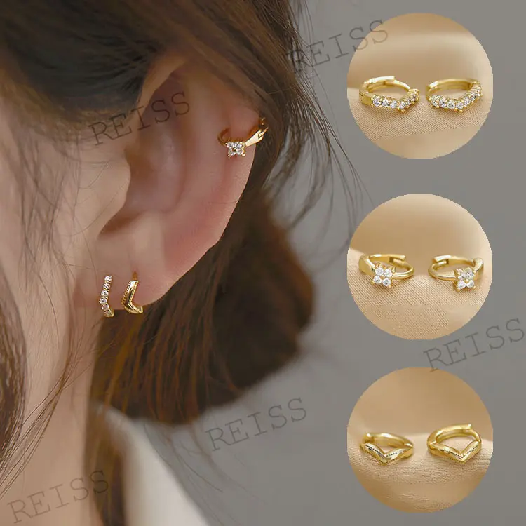14K Gold-plated Mini Zircon Hoop Four Leaf Clover Earrings For Women 1 Pair Huggie Piercing Earings Cubic Zirconia Cartilage Earring Stud