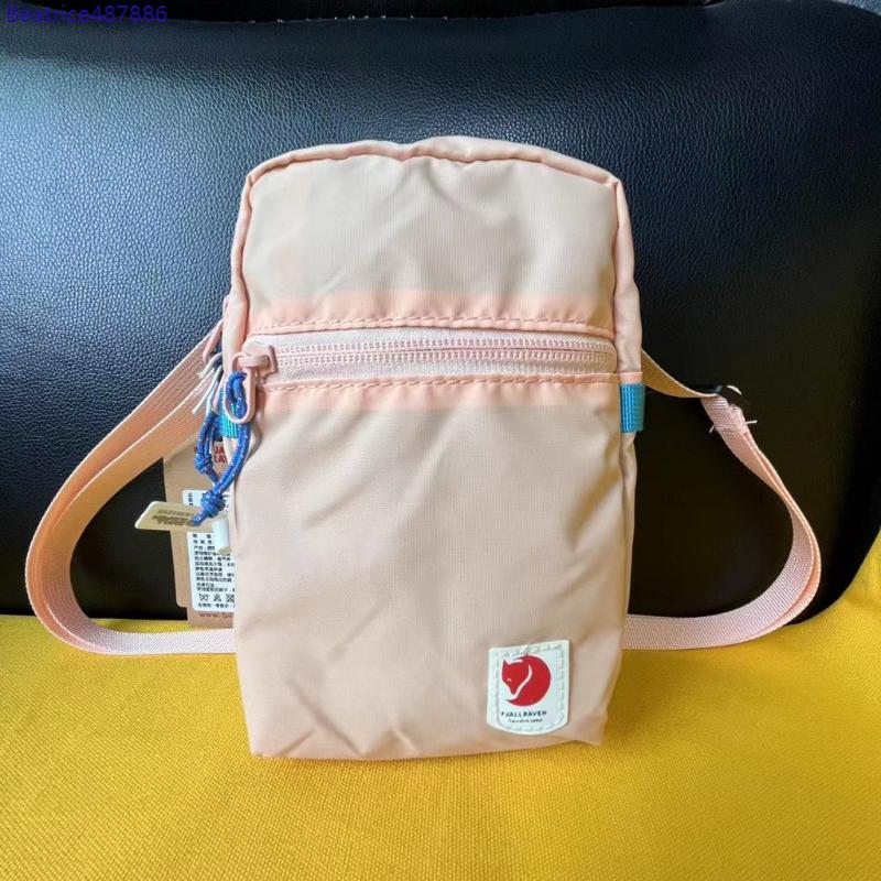 Beg Dada Mini, Fjallraven Kanken, dengan Telefon Bimbit, Beg - TikTok ...