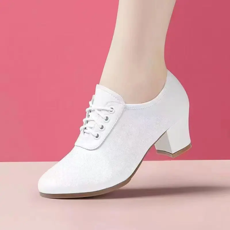 Loafers for Women's Small White Leather Shoes; Coarse Leather Flat Shoes with Soft Soles in Summer; Outdoor Four-season Non-slip Boat Shoes