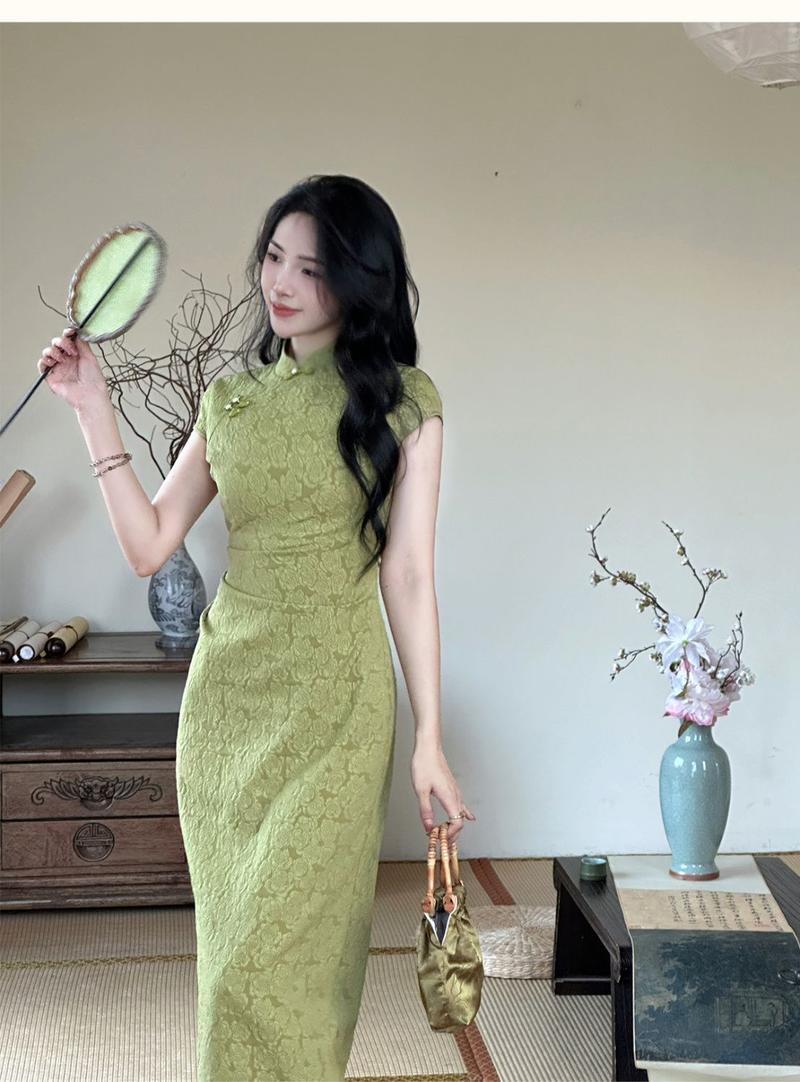 Product Introduction of Sườn Xám Hoa Hồng Trung Quốc Phong Cách Quốc Gia, Váy Dài Vừa Vặn Cao Cấp Váy Jacquard, Thích Hợp Cho Mùa Xuân Và Mùa Hè 2024 Nữ Women Dress 3