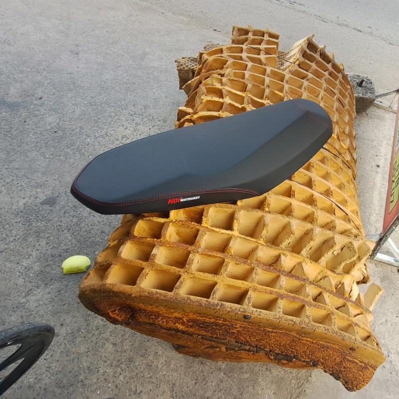 Yên xe Sirius Fi  gọt 2  tầng góc cạnh mút vàng và nệm Kymdan