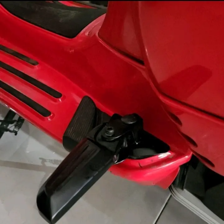 FootRest FootStep Vespa LX S Primavera & Sprint Aksesoris 1