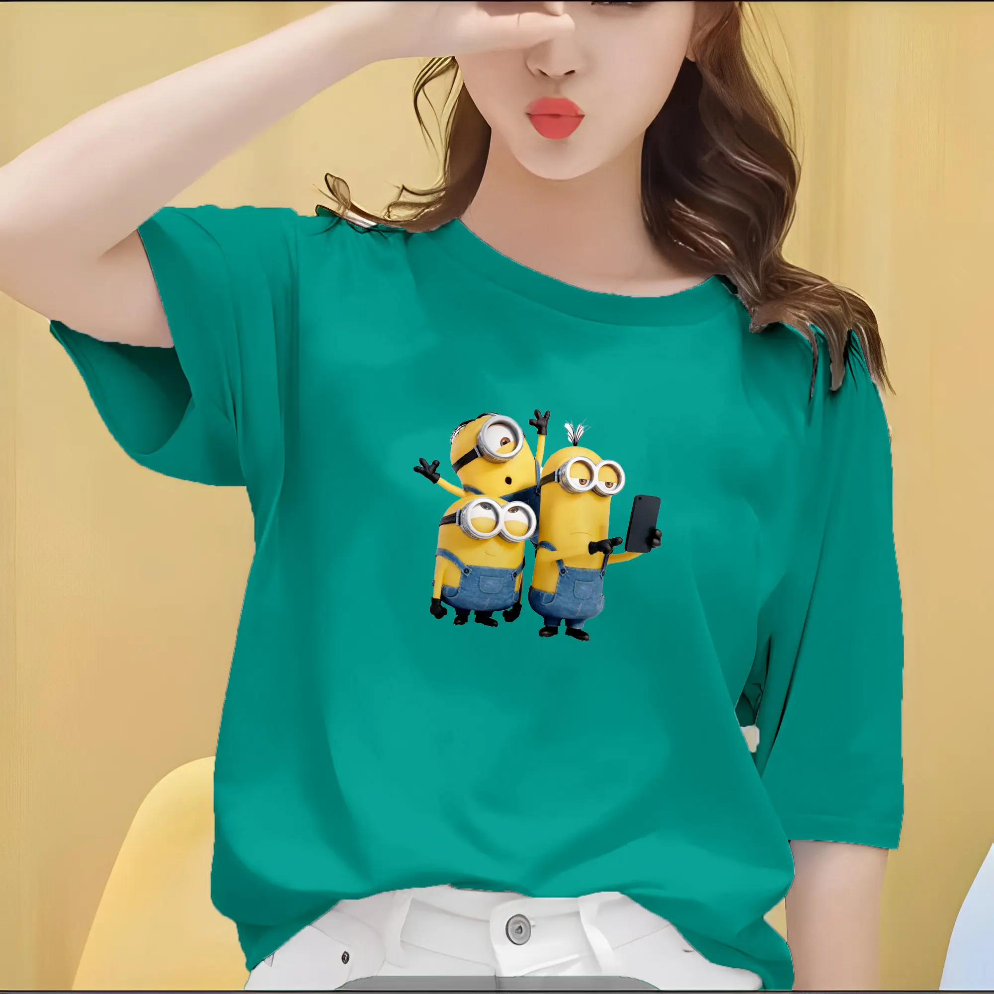 Kaos Wanita Lengan Pendek Motif Minion Selfie Lucu Size M-XXL