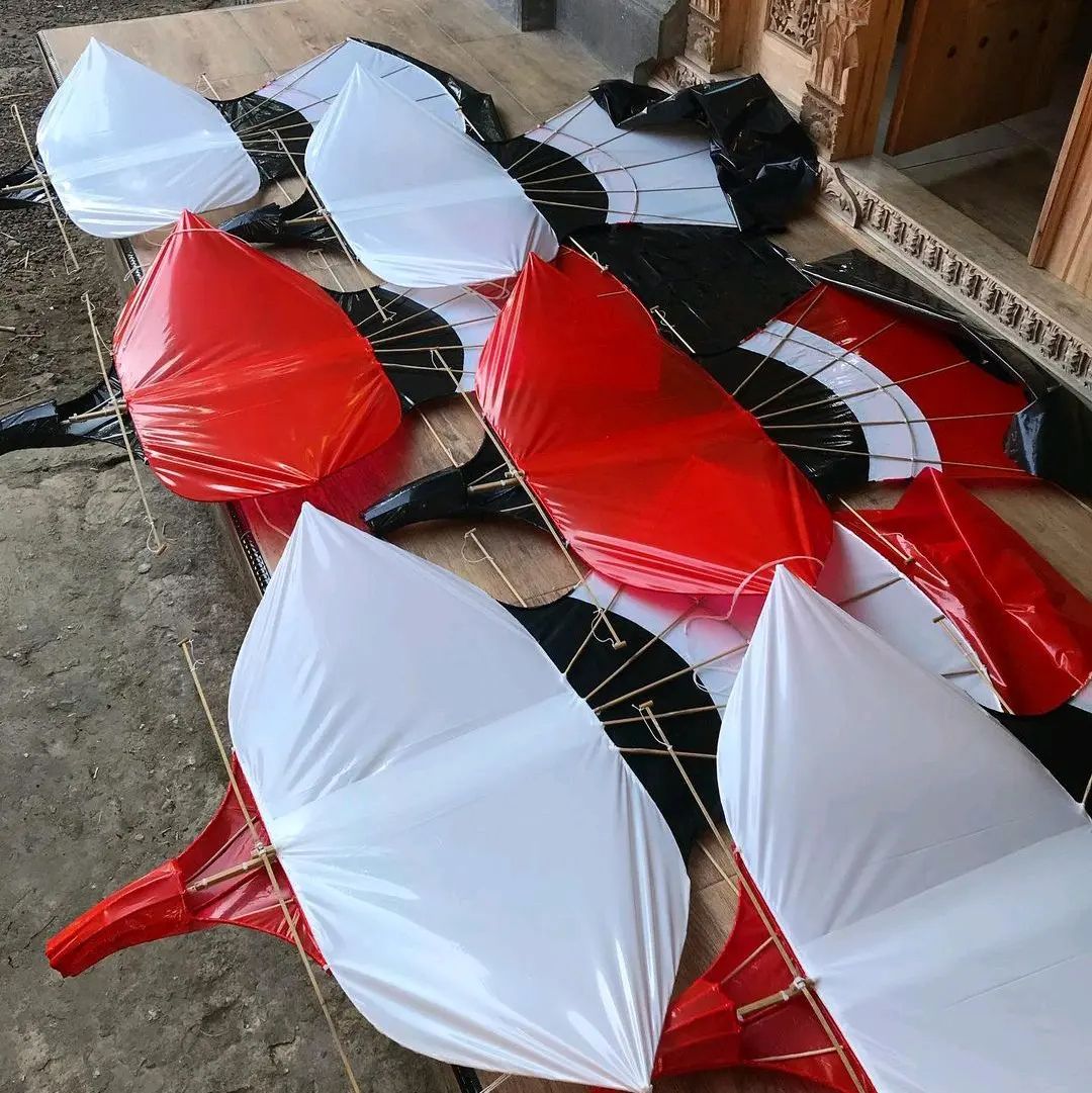 layangan kuir bongkar pasang 1.5M