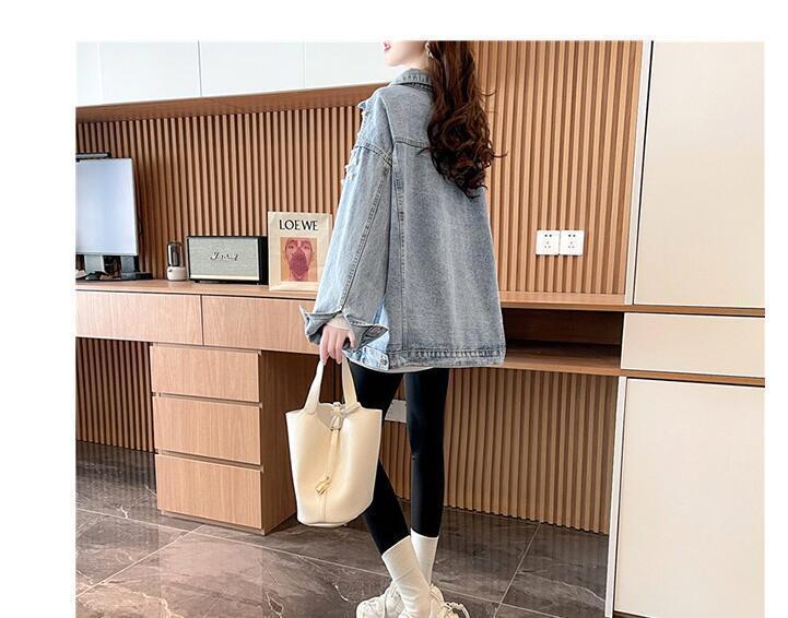 Product Introduction of 2024 Spring and Autumn New Design Heavy Rhinestone Denim Jacket for Women with Turn-down Collar Loose Korean Style Versatile Jacket Top 10