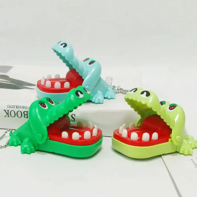 1PC Crocodile Teeth Toys Alligator Family Party Toy Interactive Mini Biting Finger Game Non‑Toxic for Family Games Keychain