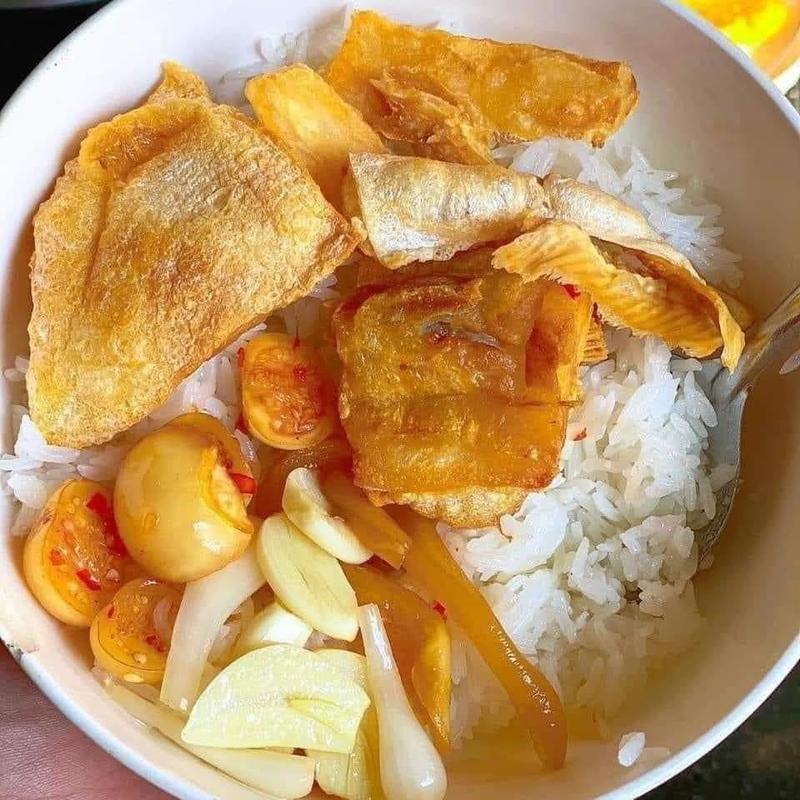 500gram Food Ức mỡ cá dứa ( cá basa ), không chất bảo quản, phơi nắng tự nhiên ( vị mặn vừa ăn) khô bụng 1