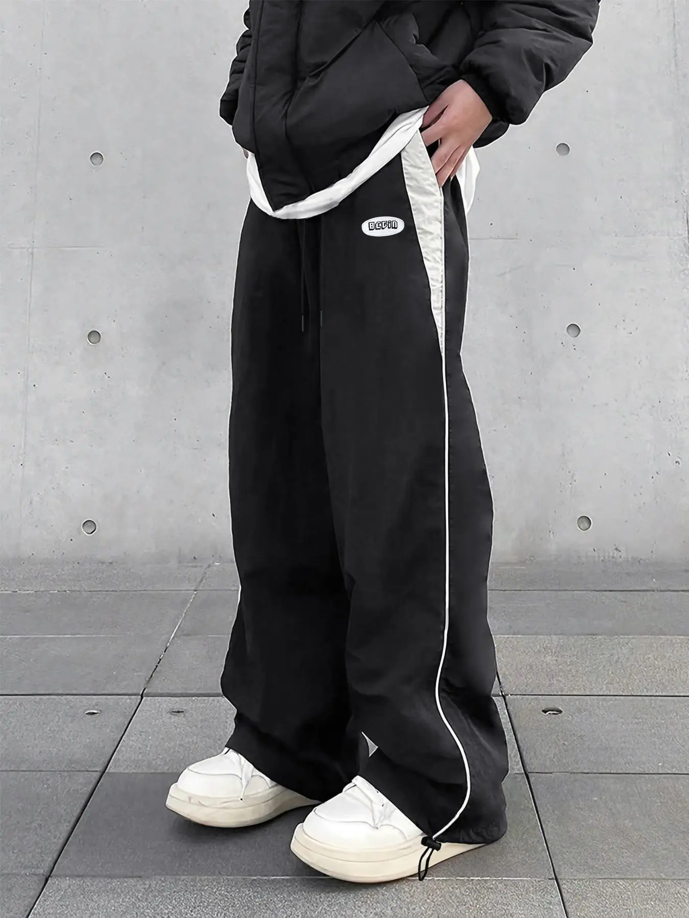 Unisex Colorblock Patched Drawstring Waist Wide Leg Pants, Men's Casual Street Loose Pocket Trousers for Daily Wear, Menswear Bottoms for All Seasons, Work Trousers Men