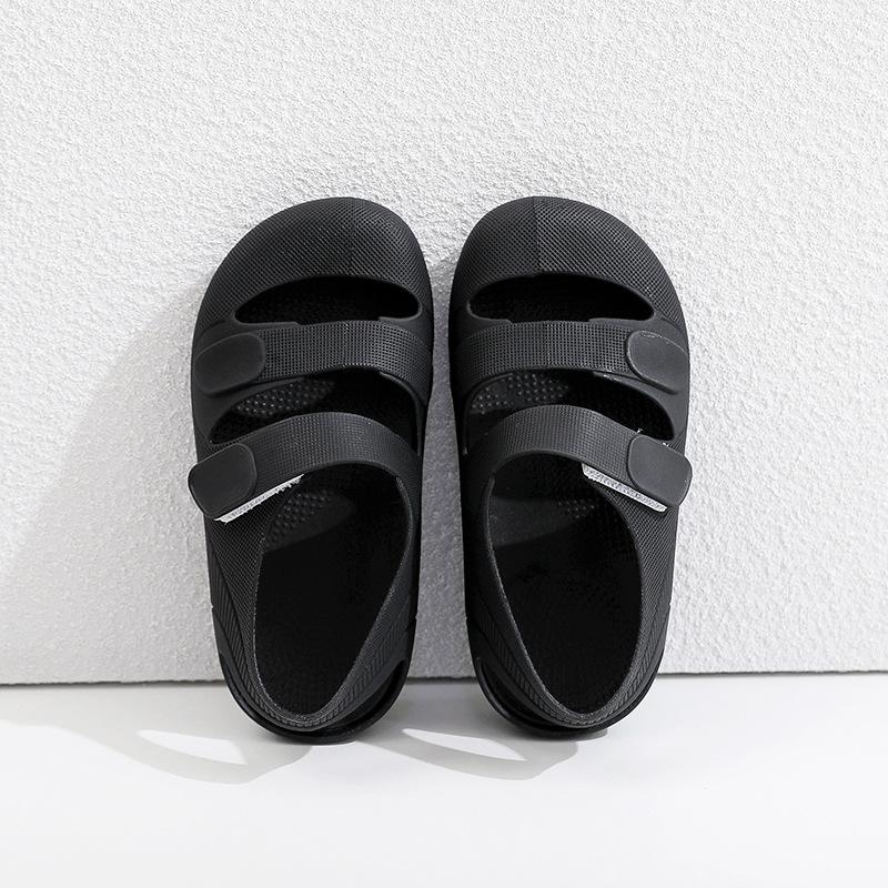 Product Introduction of 24-Year New Children's Closed Toe Soft Plastic Velcro Men's and Women's Baby Water-Stepping Sand Shoes Hole Shoes 12