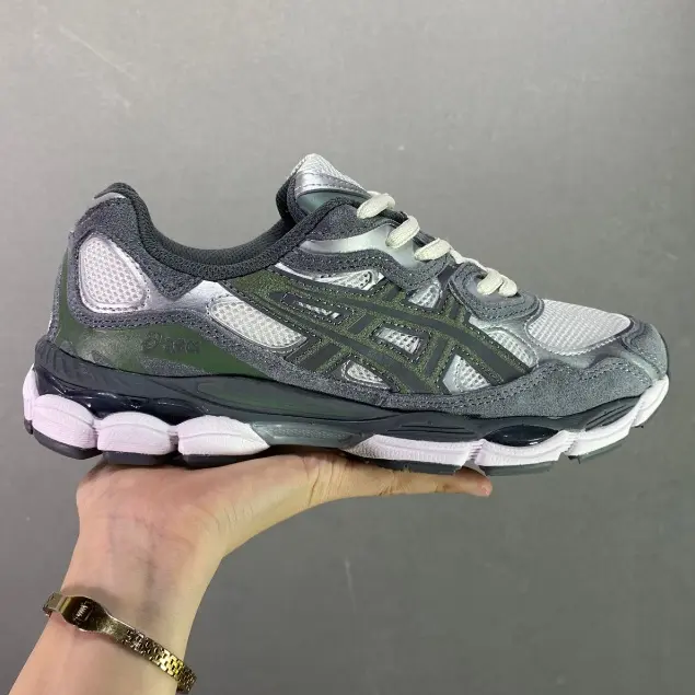 GEL NYC Men And Women Sports Shoes R Running Shoes