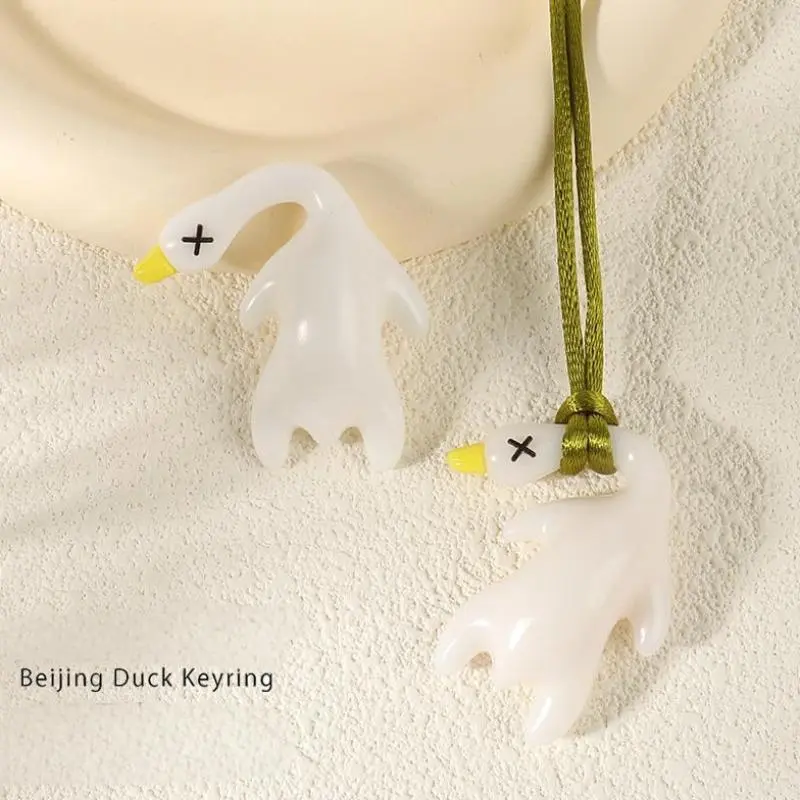 Cute Duck Design Car Hanging Ornament, 1 Set UV-Change Car Rearview Mirror Hanging Decoration, Creative Car Interior Decoration Accessories