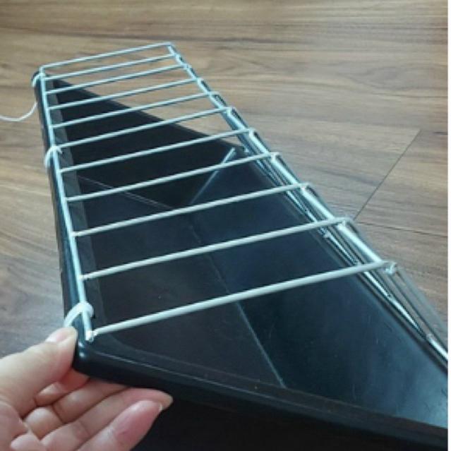Product Introduction of Combo 3 Máng gà dài chống bới, máng ăn chống bới dài cho gà vịt khung thép mạ kẽm 3