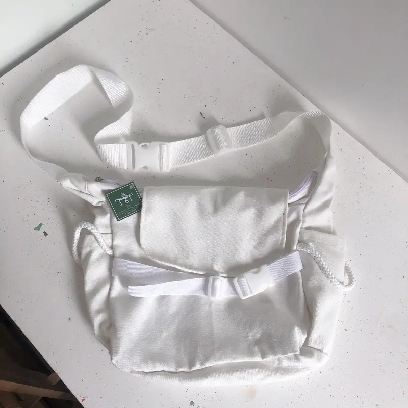 Túi đeo chéo unisex 8
