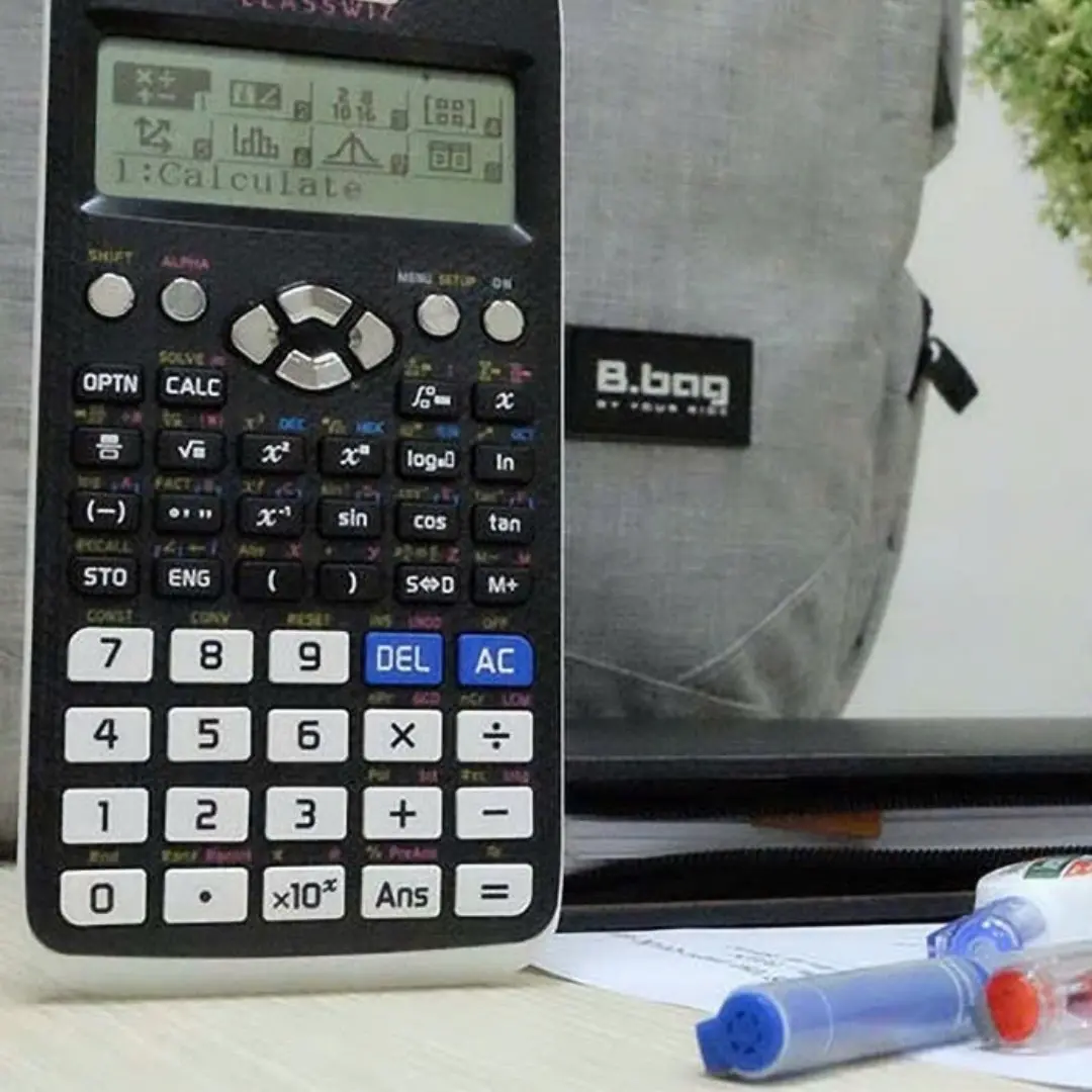 Máy tính FX 580VN màu Đen , chính xác cao , giá rẻ new.