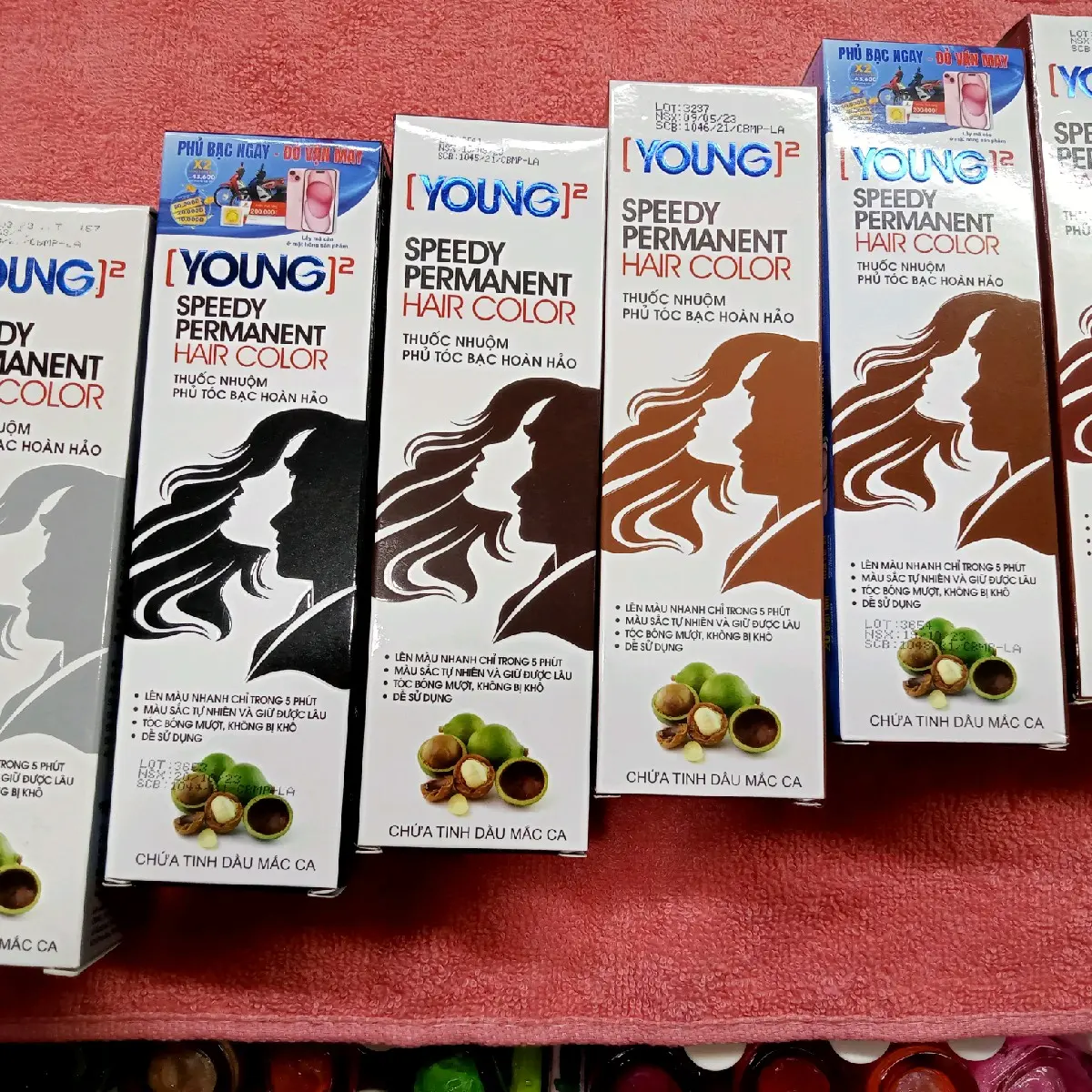 Nhuộm Young phủ bạc thảo dược không khô tóc